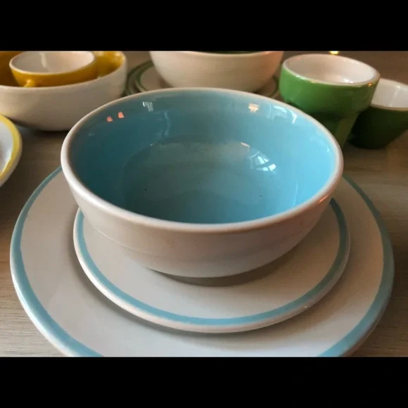 Kids ceramic kitchen dish set 20 piece set - Picture 3 of 10